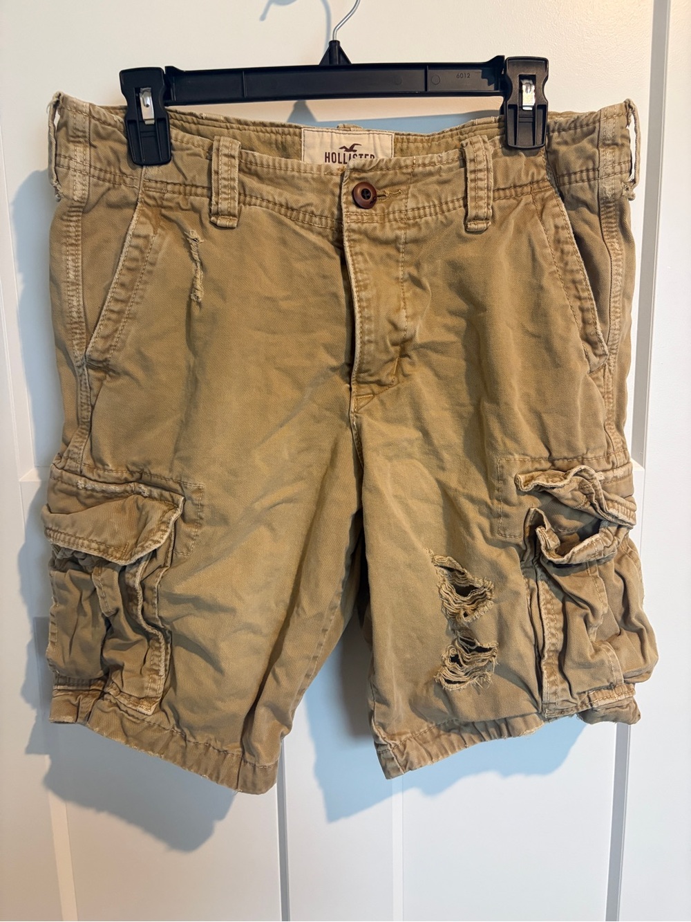 Hollister Men's Tan Cargo Shorts